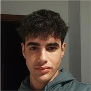 Estudiante de bachillerato y con experiencia en apoyo escolar de ESO apto y para todas las edades.